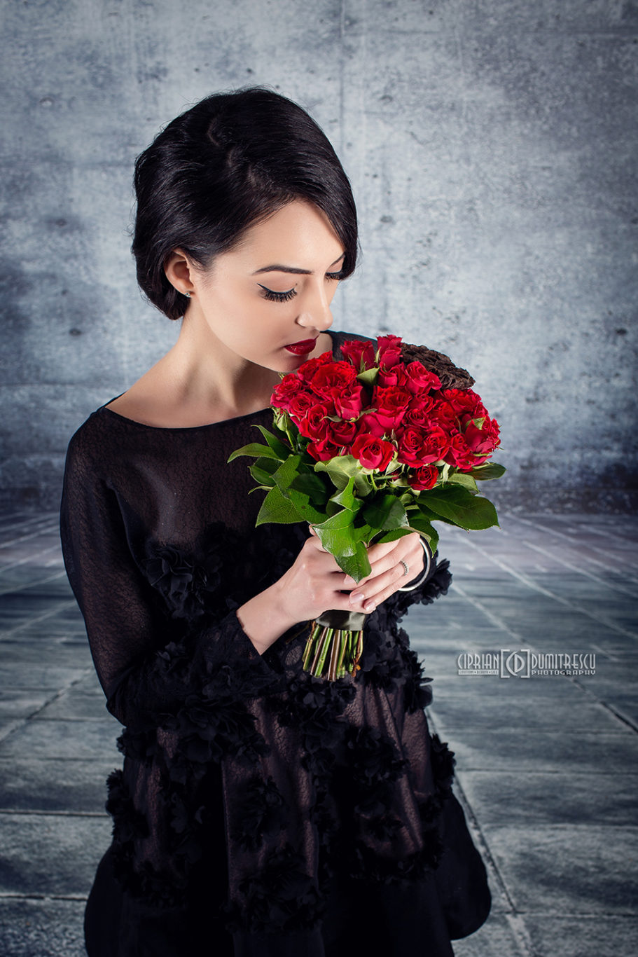 Sesiune foto studio - rochii mireasa 5 092A7706-Fotografii-studio-rochii-mireasa-ciprian-dumitrescu