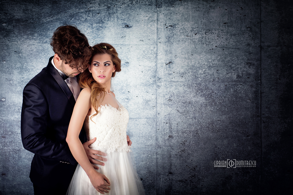 Sesiune foto studio - rochii mireasa 7 092A7764-Fotografii-studio-rochii-mireasa-ciprian-dumitrescu