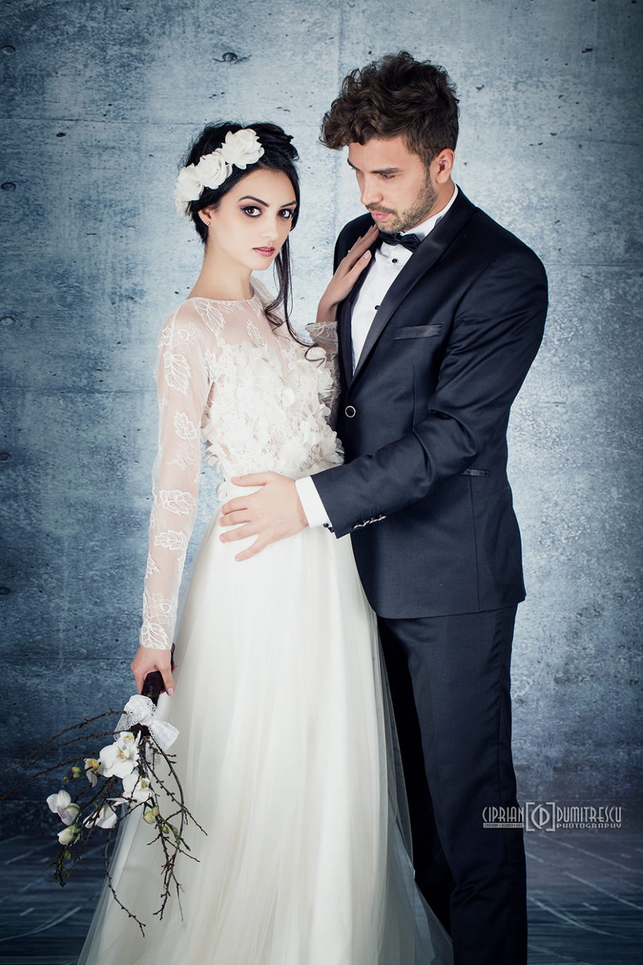 Sesiune foto studio - rochii mireasa 16 092A7914-Fotografii-studio-rochii-mireasa-ciprian-dumitrescu